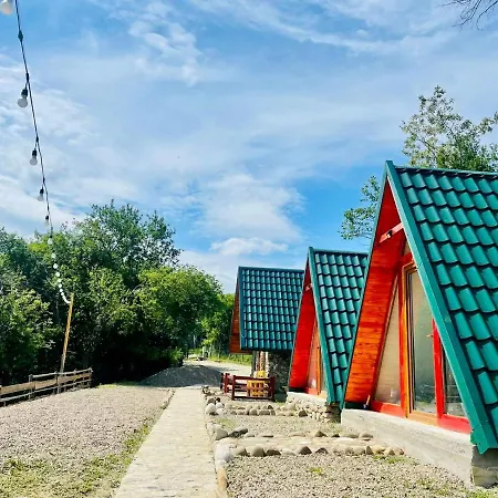 Holiday home Catunu' Lui Emil Carbunesti